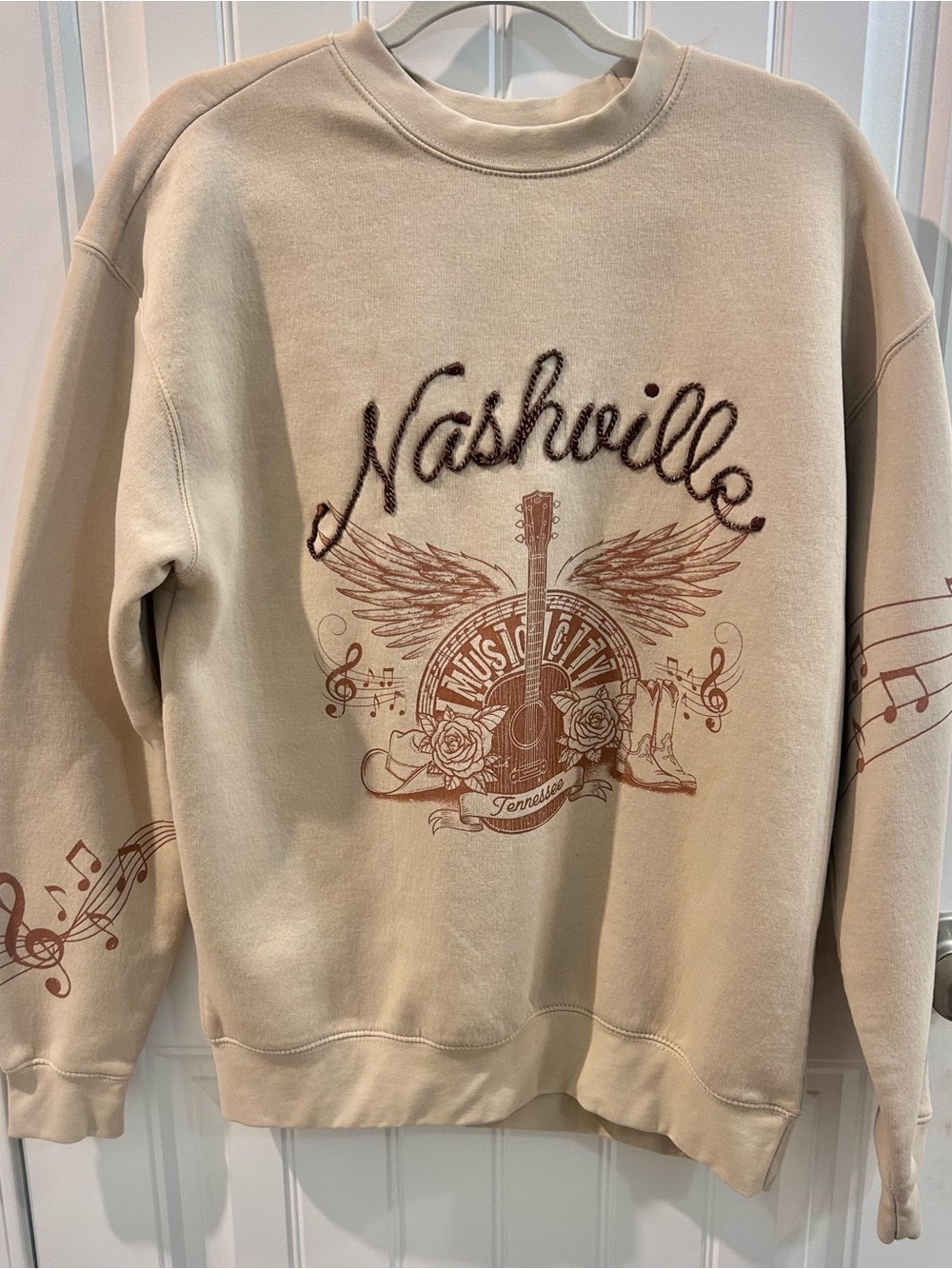 Persaya Nashville Graphic Crewneck Sweatshirt - Cream & Brown